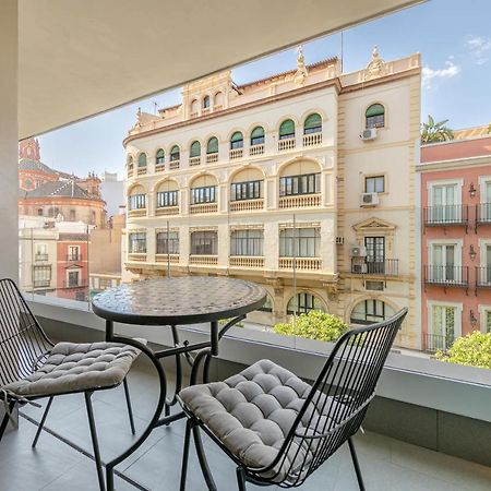 Apartamento Sevilla Centro Bagian luar foto