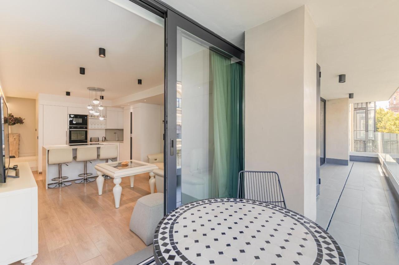 Apartamento Sevilla Centro Bagian luar foto